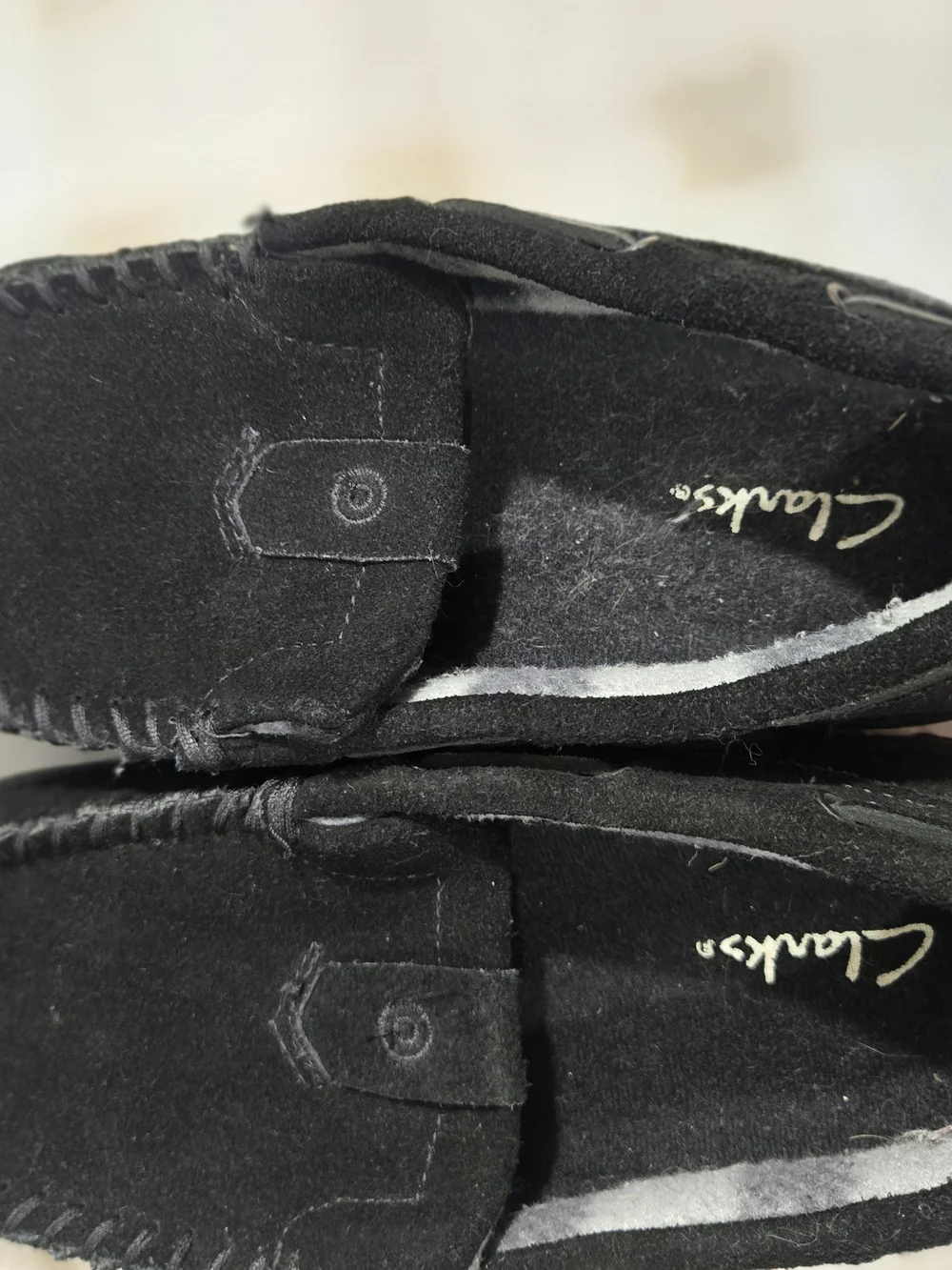 Clarks Dawson Men's Black Leather Moccasin Lined Slip-On Slippers 8M